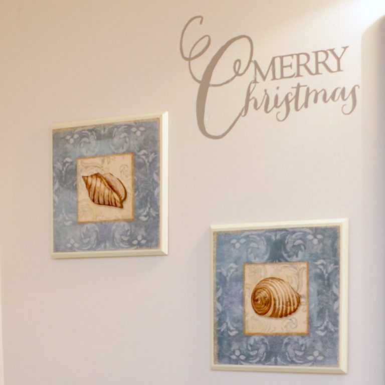 Merry Christmas Wall Decor & a Silhouette Giveaway!!!