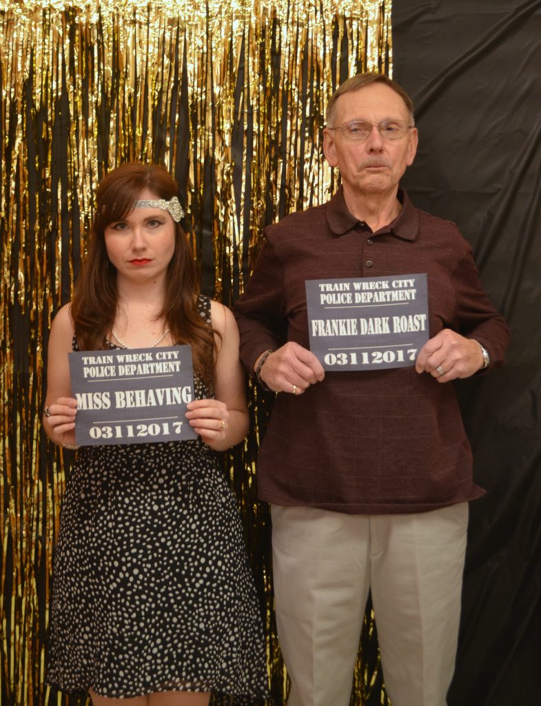 The Roaring Ritz Puttin' On The Ritz: Roaring 20's Photo Booth Printables - Amy Latta ...