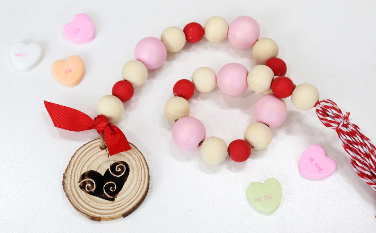 Wooden Bead Garland, Valentine's Day Red, White, Pink, With Heart